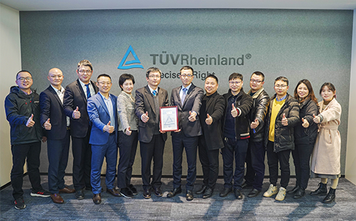 ng28电子游戏官网入口电气获TÜV莱茵全球首张输配电领域碳足迹证书